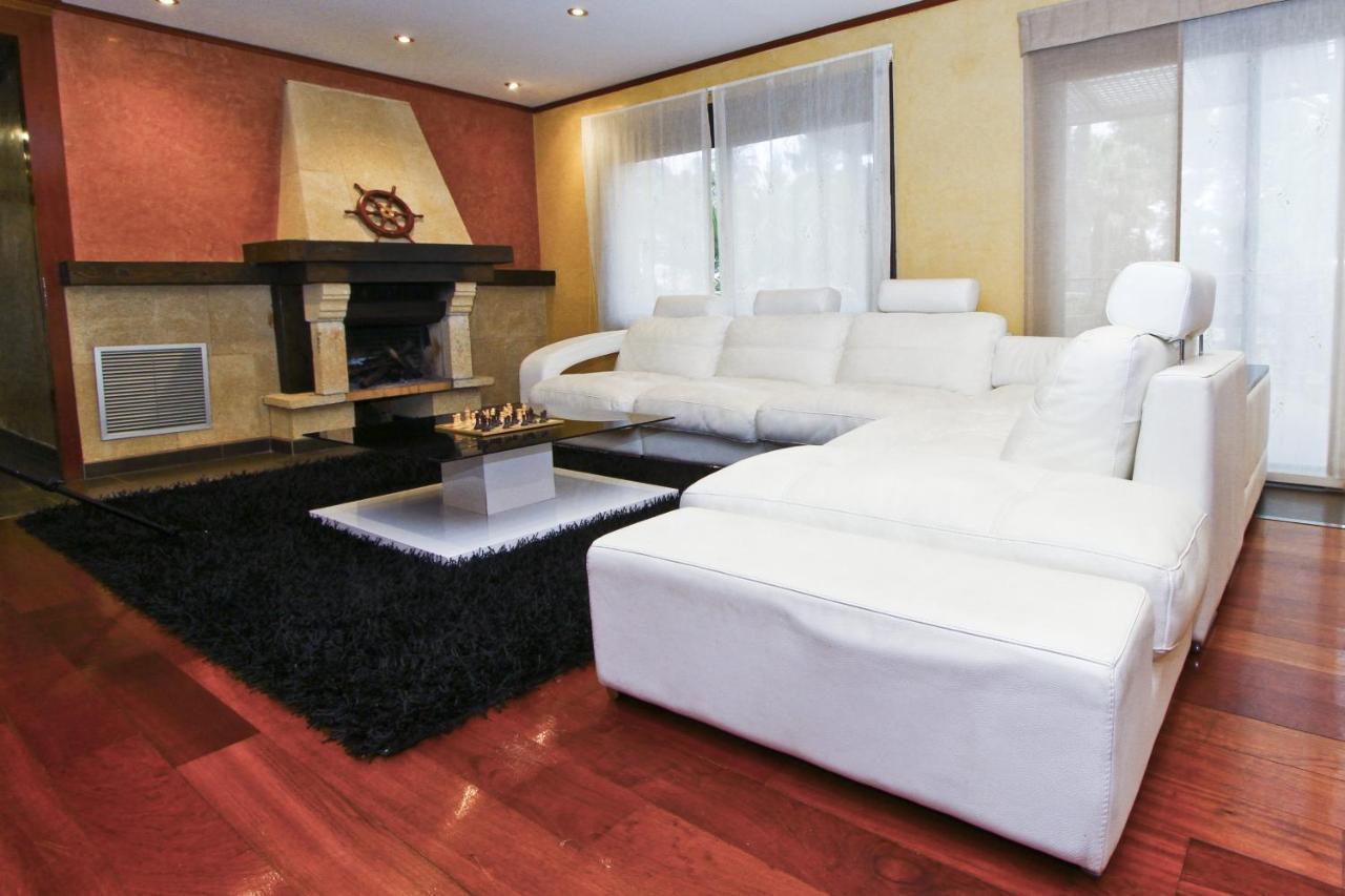 New Play Lake Villa Salou Esterno foto
