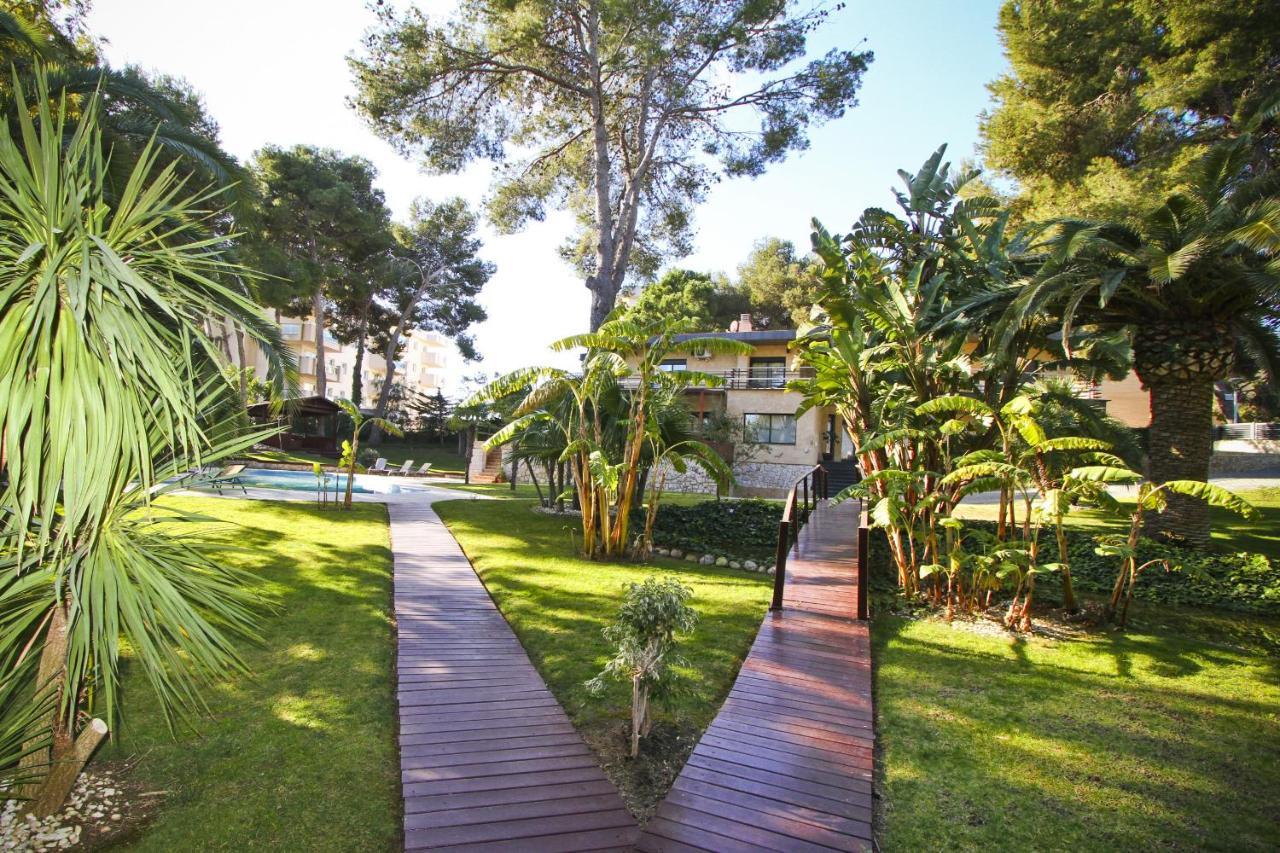 New Play Lake Villa Salou Esterno foto